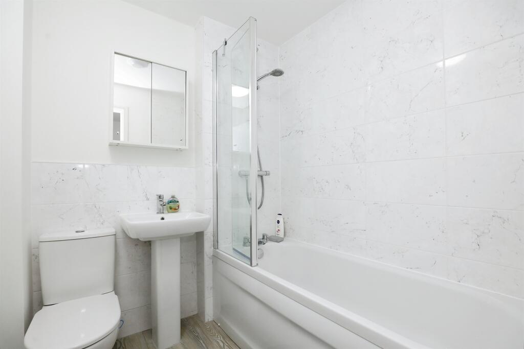 Additional image 11 of Barracuda Rise, Southam