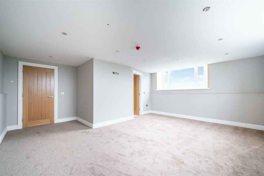 Additional image 9 of Apt 18, Riber Castle, Riber Castle Estate, Matlock, DE4 5JU