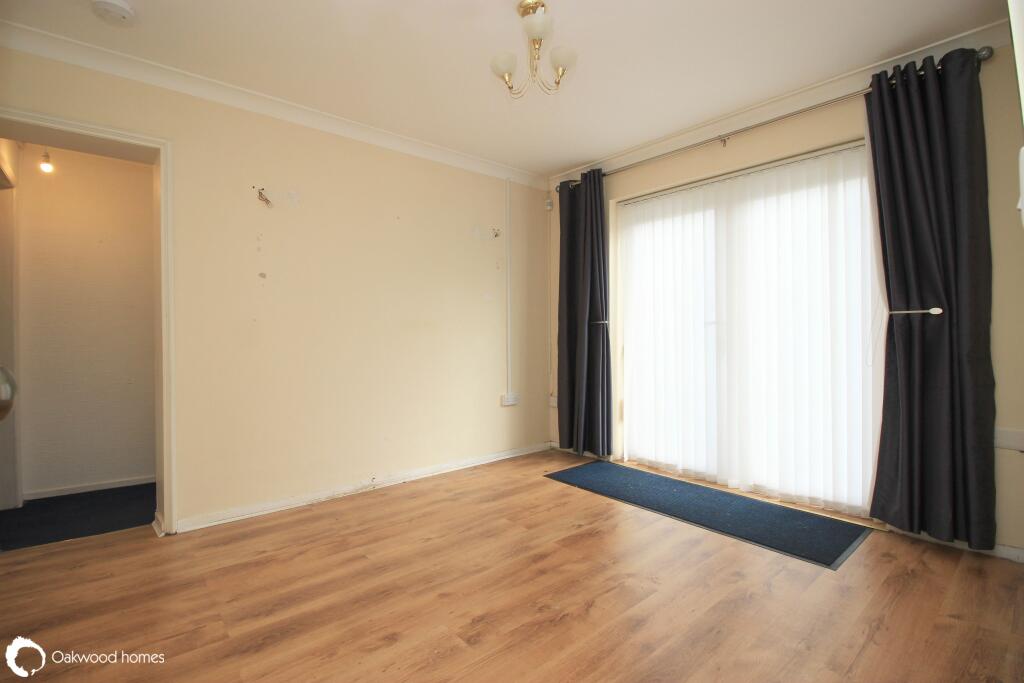 Additional image 3 of Golden Close