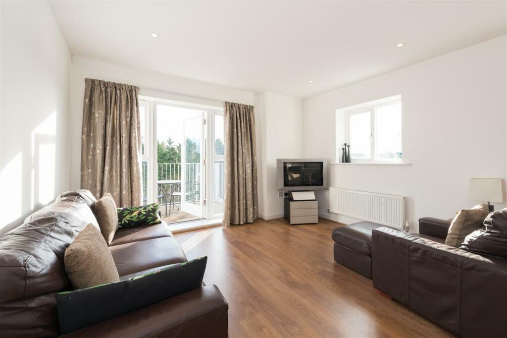 Additional image 19 of Westwood Drive, Canterbury