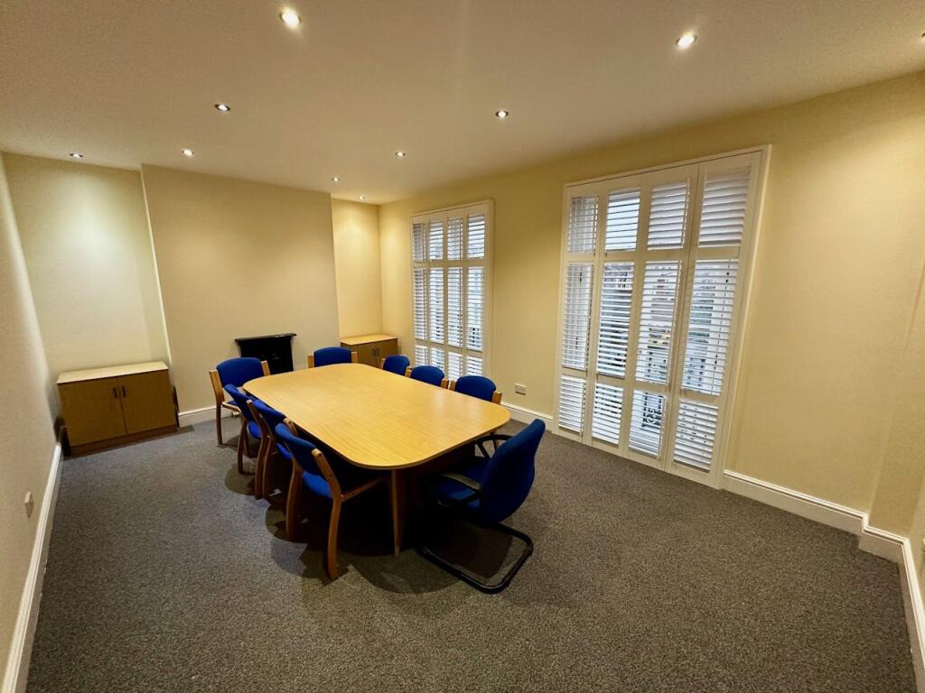 Additional image 5 of Aylesford House, 72 Clarendon Street, Leamington Spa, CV32 4PE