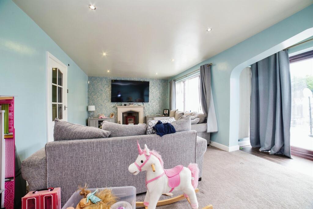 Additional image 16 of Maple Avenue, Ripley