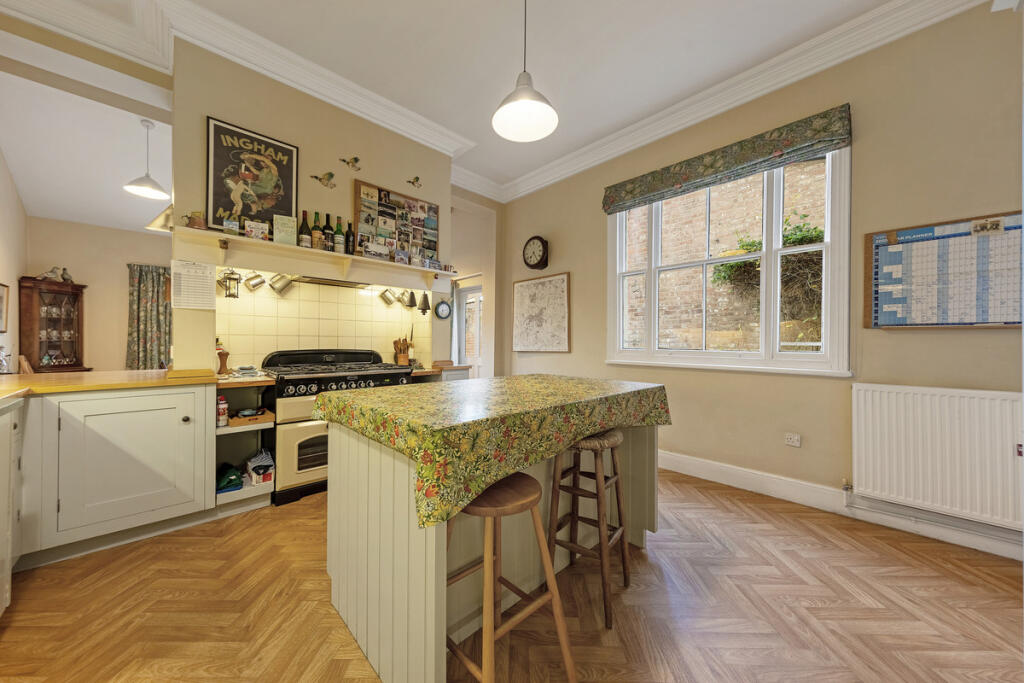 Additional image 10 of Binswood Avenue, Leamington Spa, Warwickshire CV32 5SE