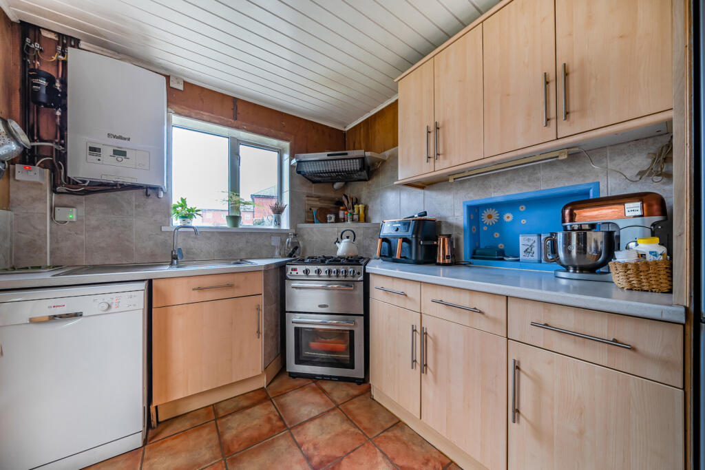 Additional image 8 of Alderney Road, Erith