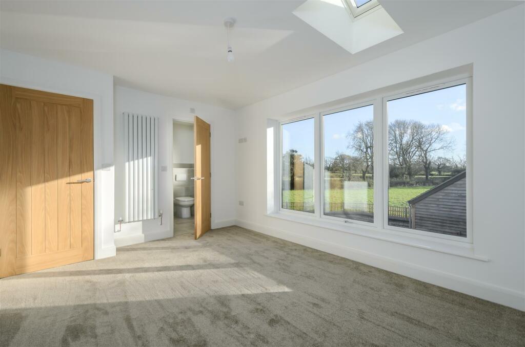 Additional image 17 of The Old Barn, Higham Lane, Stoke Golding.