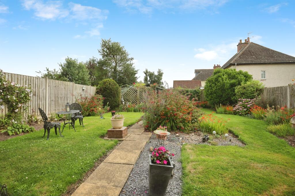 Additional image 12 of South Parade, Harbury, Leamington Spa