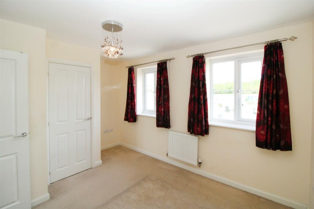 Additional image 11 of Holly Mews, Eden Park, Rugby