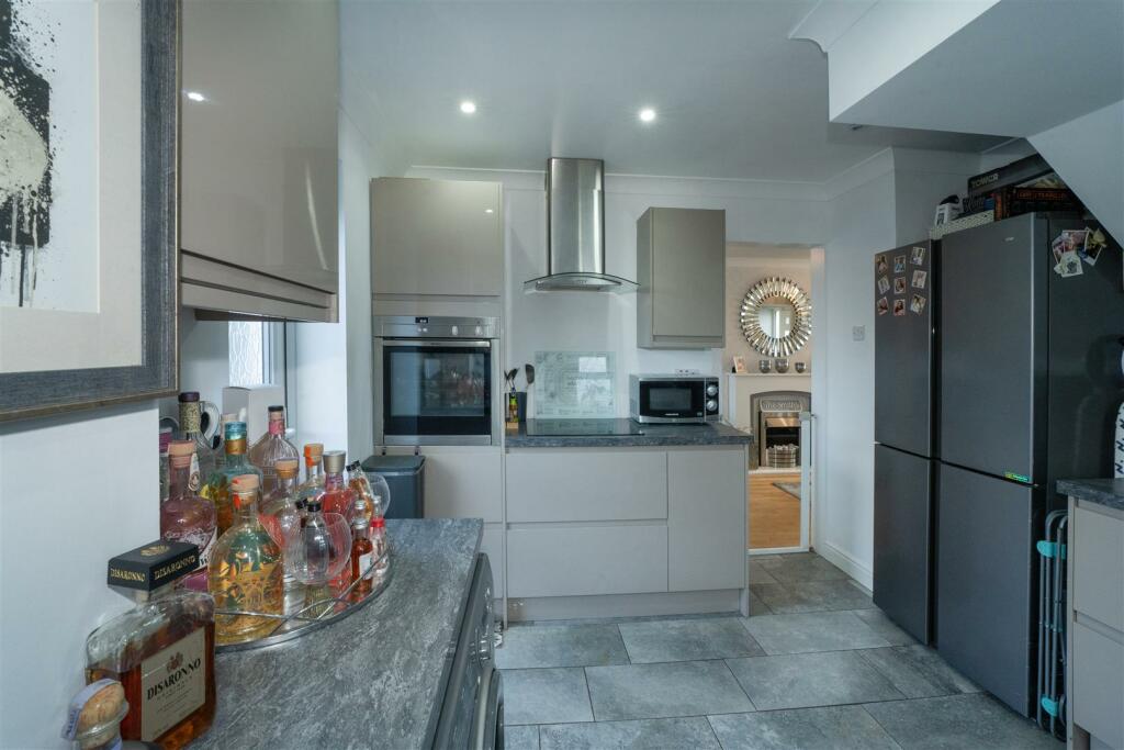 Additional image 5 of Frobisher Way, Gravesend