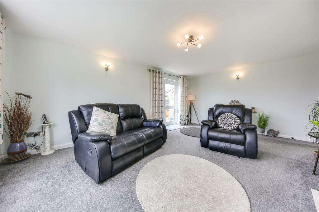 Additional image 5 of Chesterfield Road, Matlock, DE4 3FS