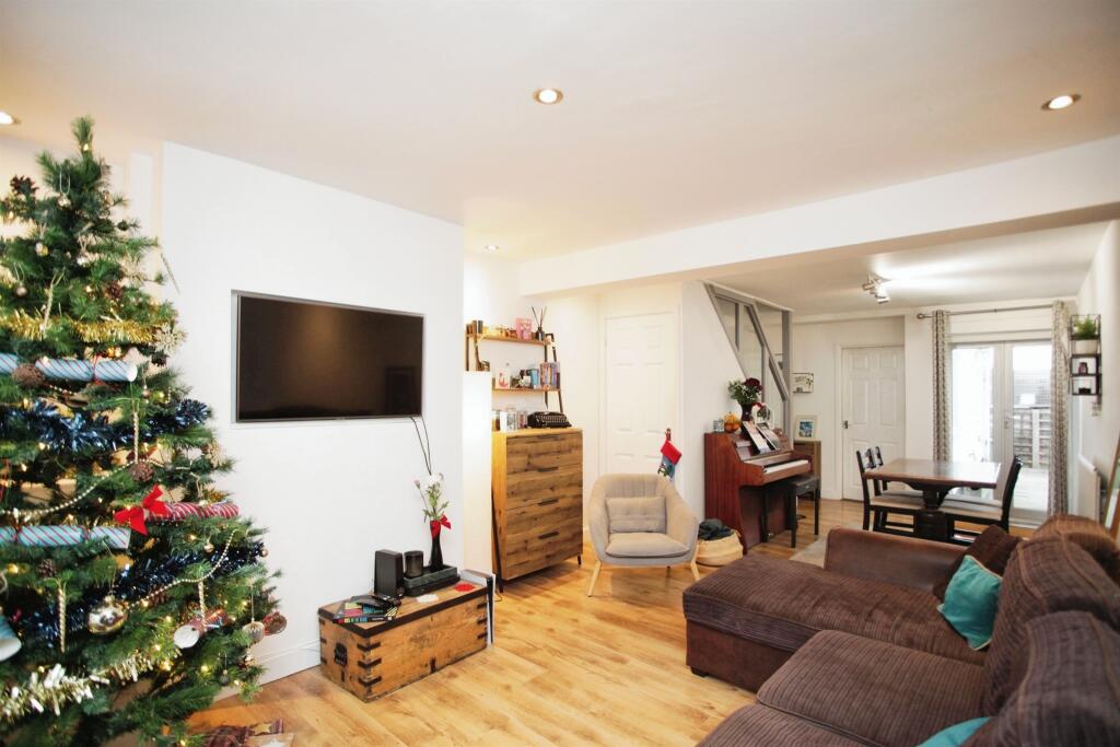 Additional image 3 of Victoria Street, Rugby