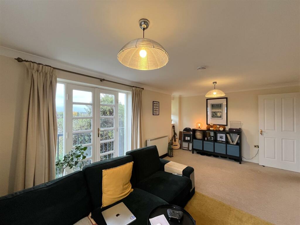 Additional image 6 of Martinique Square, Bowling Green Street, Warwick