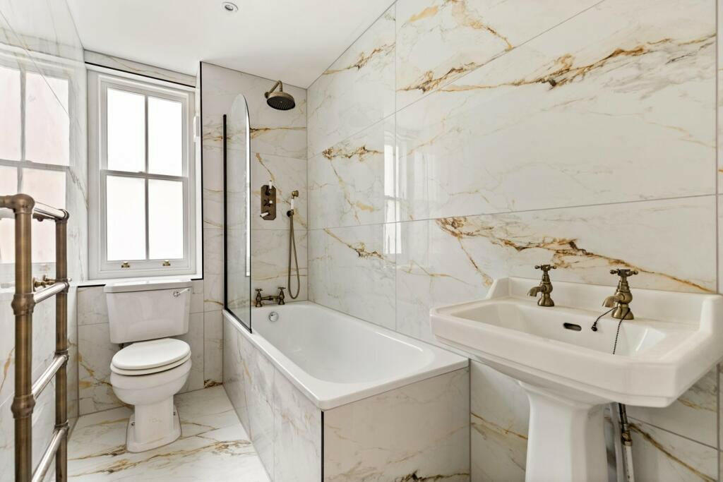 Additional image 7 of 19-21 The Bayle, Folkestone, Kent, CT20