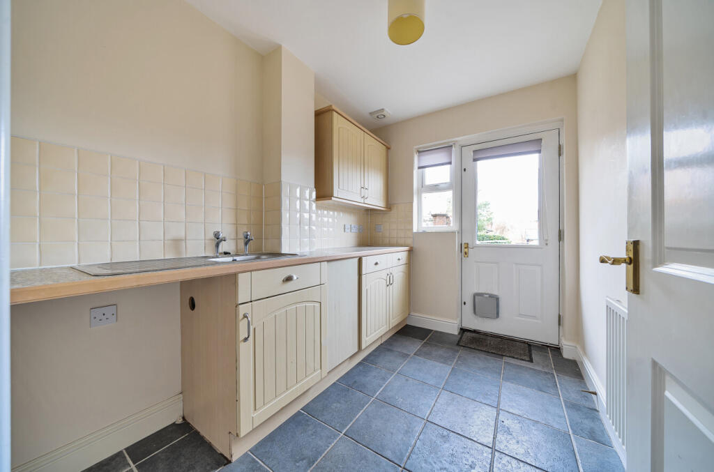 Additional image 7 of Gardeners Place, Chartham, Canterbury, Kent, CT4