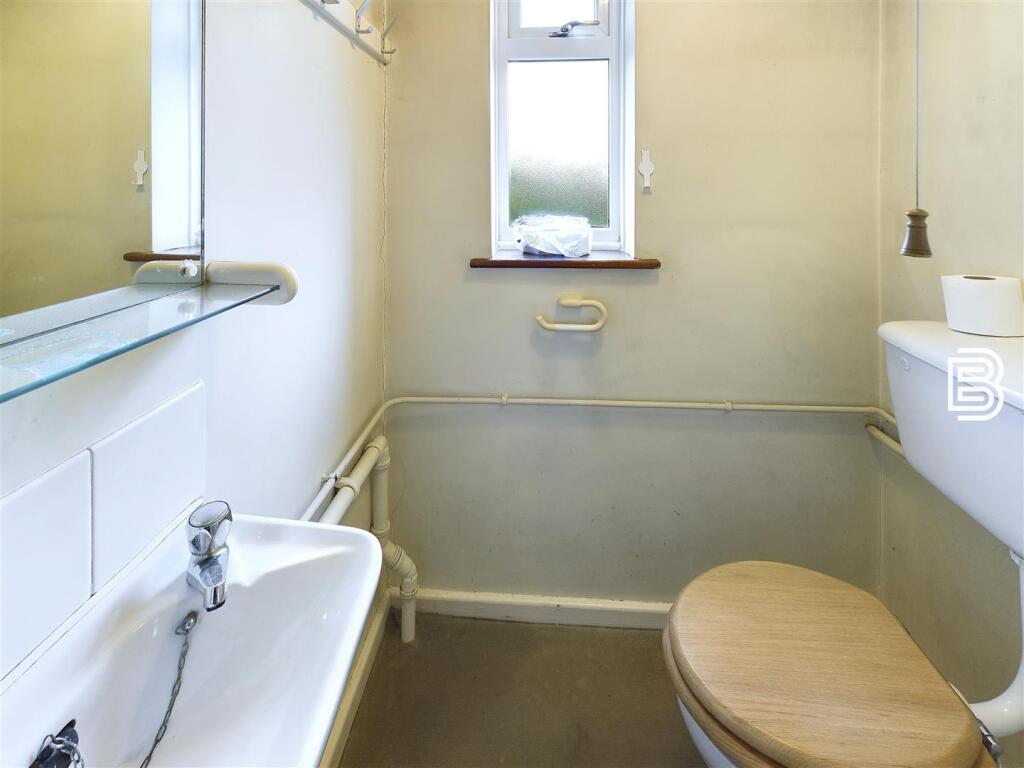 Additional image 8 of Robertson Close, Clifton Upon Dunsmore, Rugby