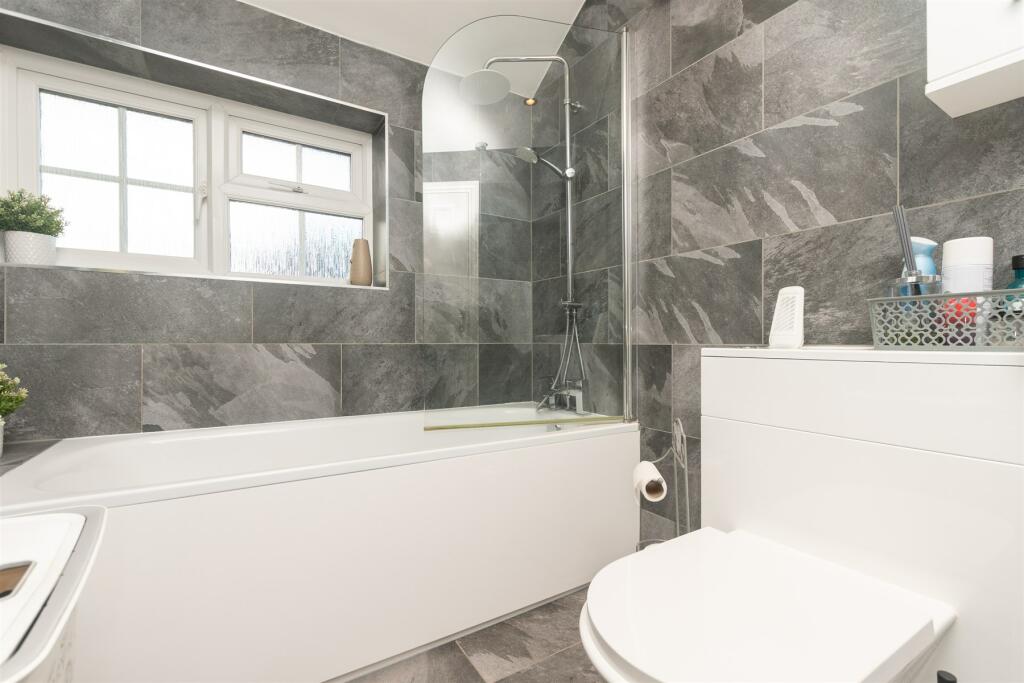 Additional image 5 of Saxon Close, Northfleet, Gravesend, Kent