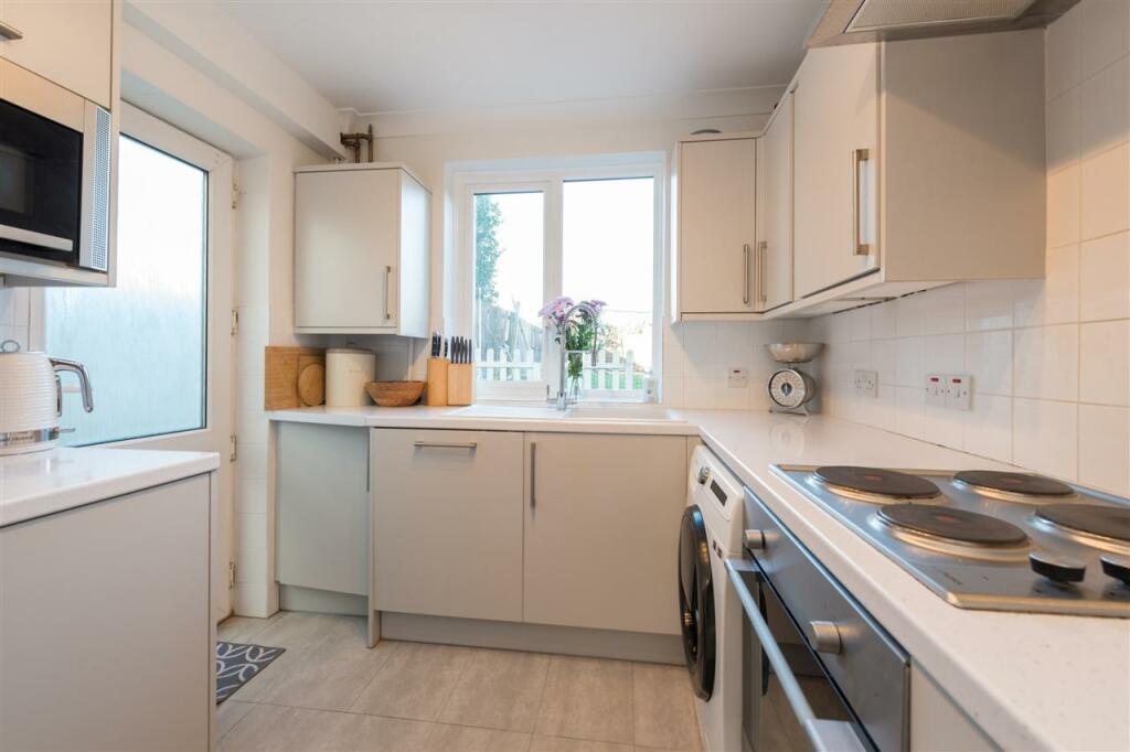 Additional image 4 of Staines Hill, Sturry