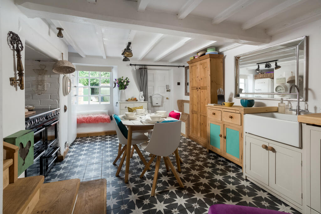 Additional image 6 of Bridge Street, Warwick, CV35