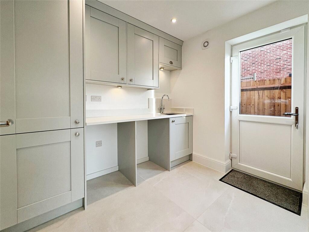 Additional image 8 of Coutts Avenue, Shorne, Gravesend, Kent, DA12