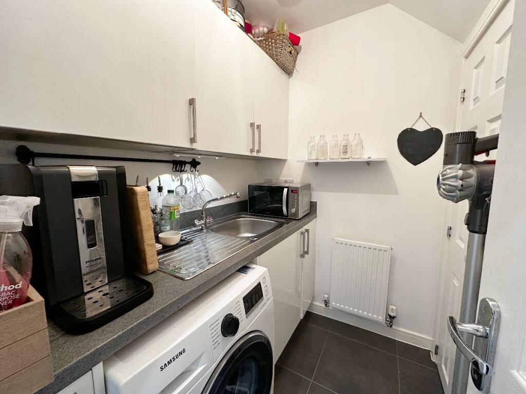 Additional image 6 of Pease Close, Heathcote, Warwick