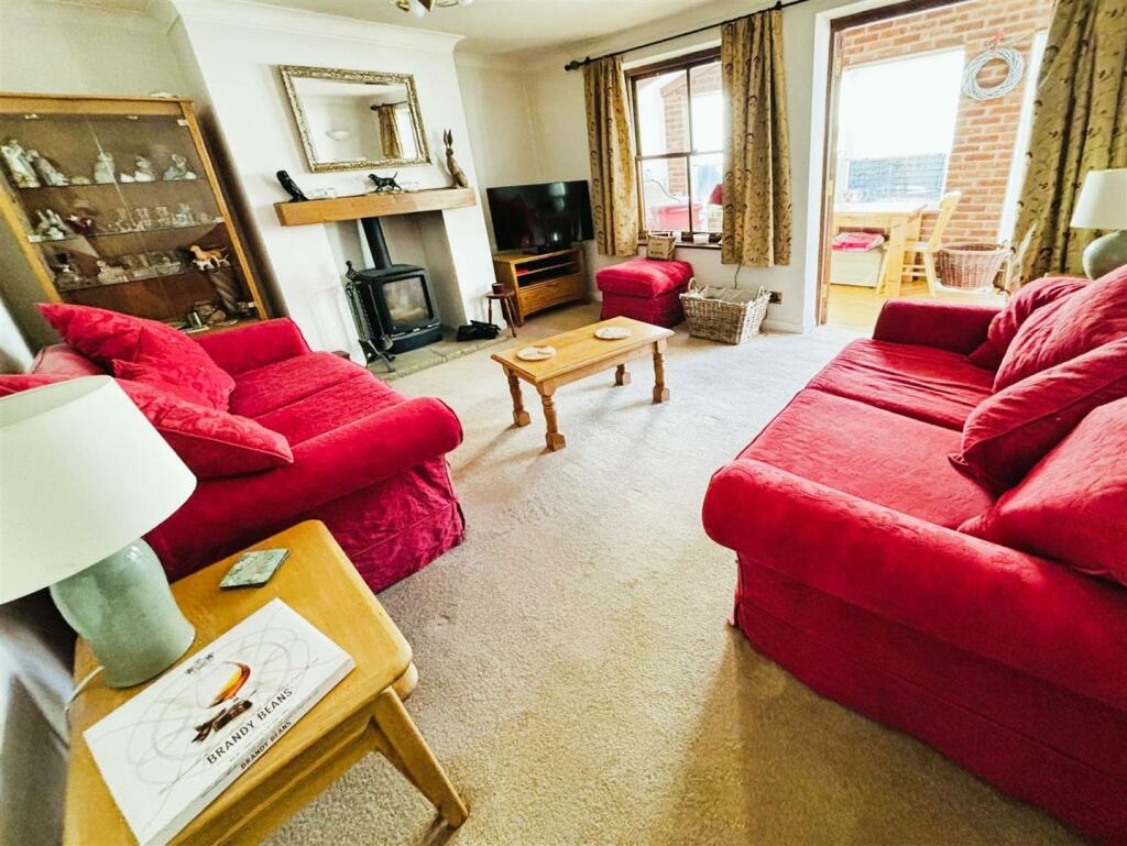 Additional image 5 of Mansions Close, Bishops Itchington, Southam