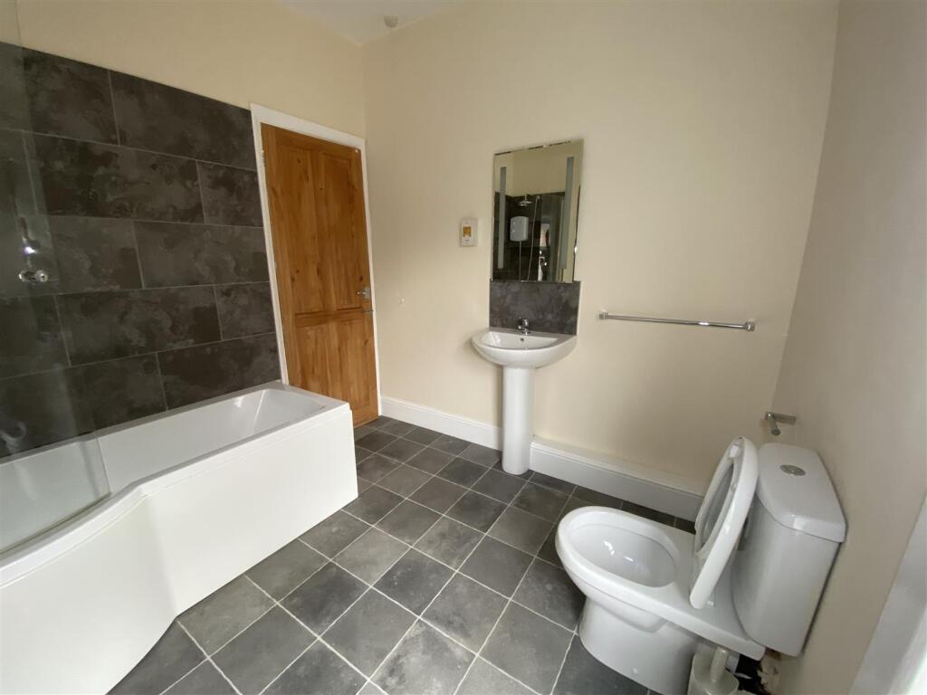 Additional image 24 of Uttoxeter Old Road - STUDENTS 25/26