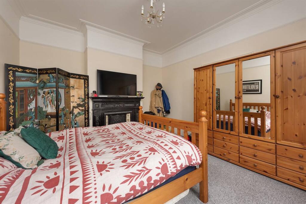 Additional image 31 of Central Parade, Herne Bay