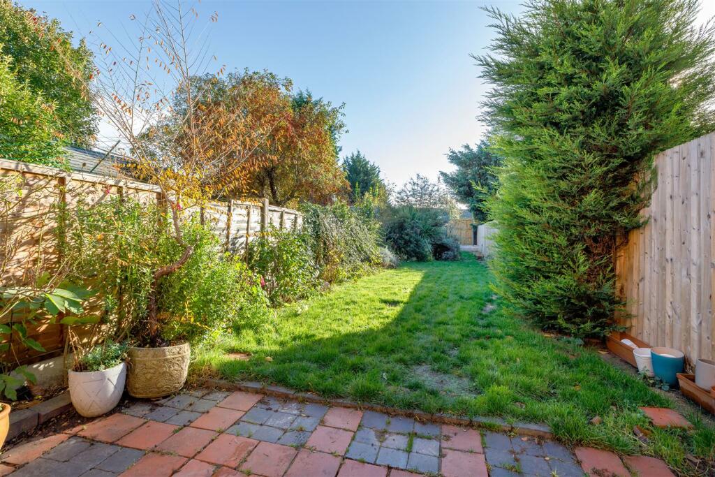 Additional image 14 of Heathcote Road, Whitnash, Leamington Spa