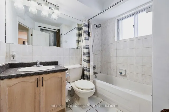 Additional image 21 of 851 Queenston Rd Unit 802