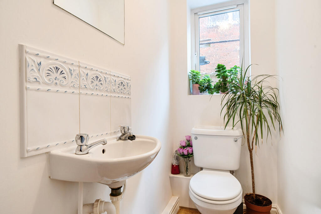 Additional image 5 of Grovefield Crescent, Balsall Common, Coventry