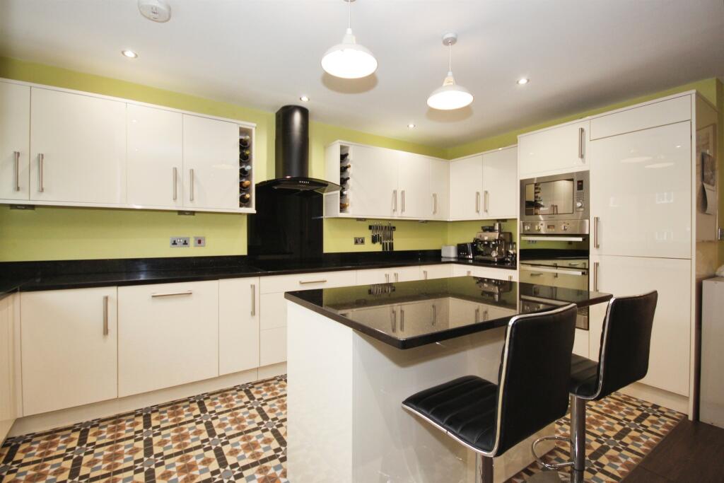 Additional image 3 of Erica Drive, Whitnash, Leamington Spa