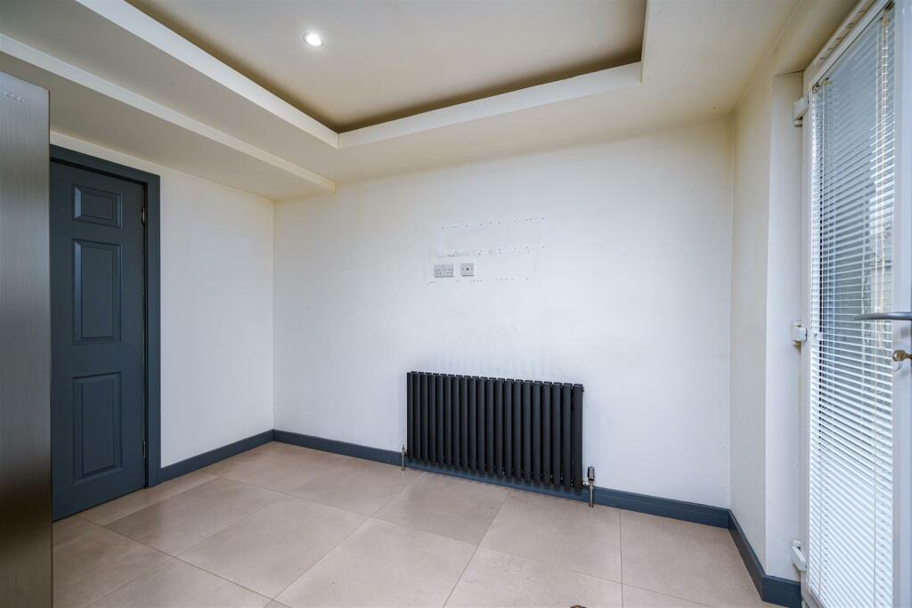 Additional image 7 of Ballantrae Gardens, Dundee