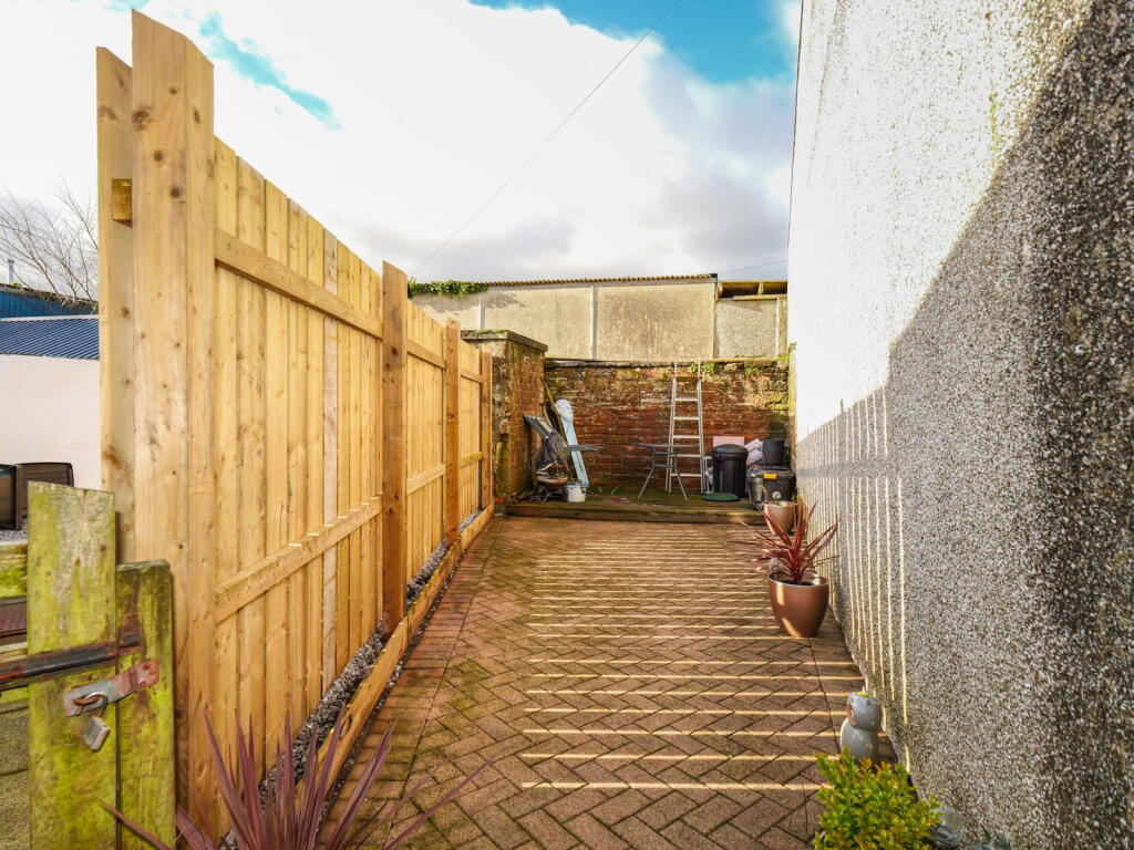 Additional image 14 of David Street, Dumfries, DG2 9AR