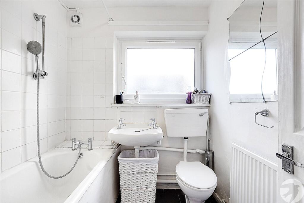 Additional image 14 of Fountain Walk, Northfleet, Gravesend, Kent, DA11