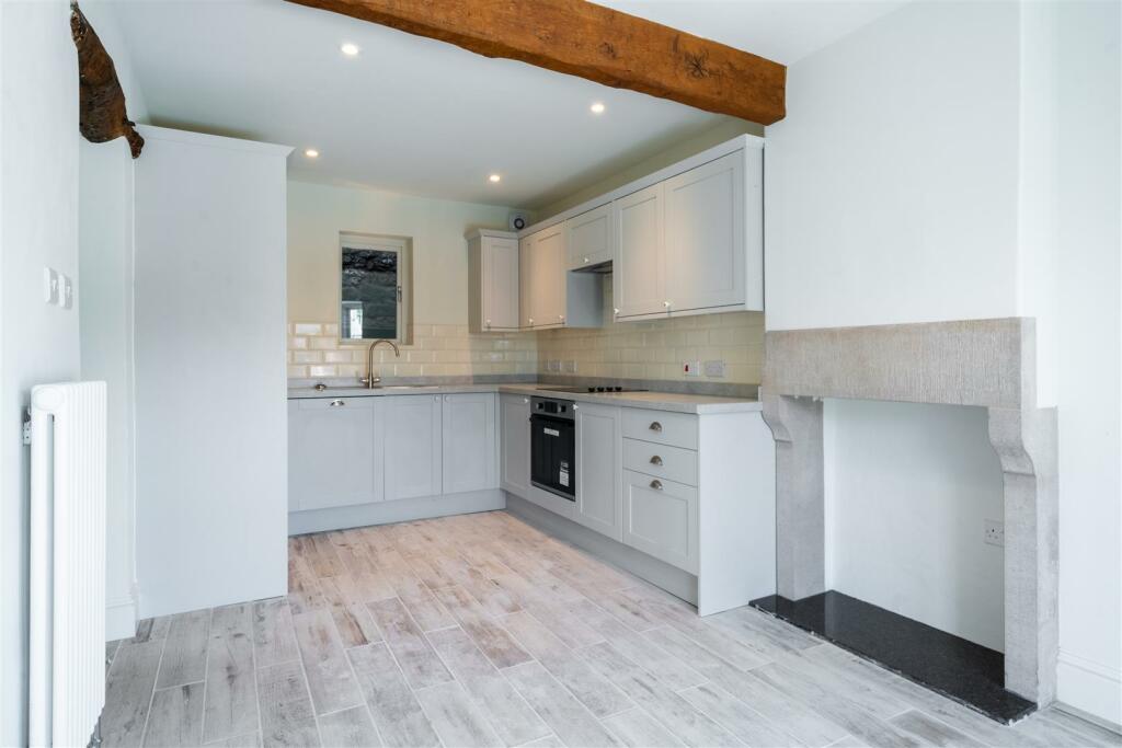 Additional image 3 of Buxton Road, Bakewell, DE45 1BZ