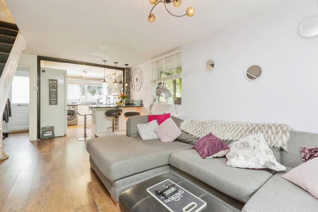 Additional image 8 of Clarence Place, Gravesend, Kent, DA12