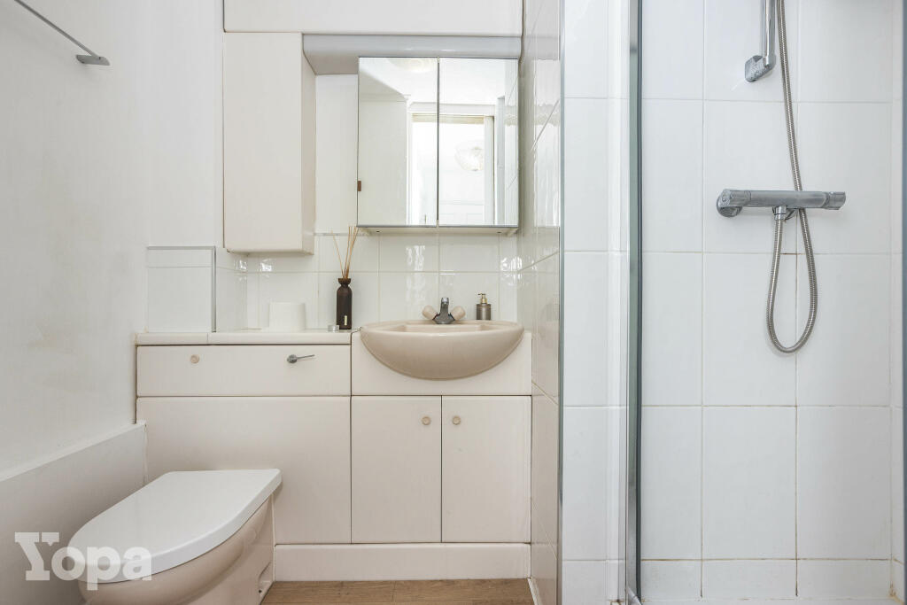 Additional image 10 of Chalice Way, Greenhithe, DA9