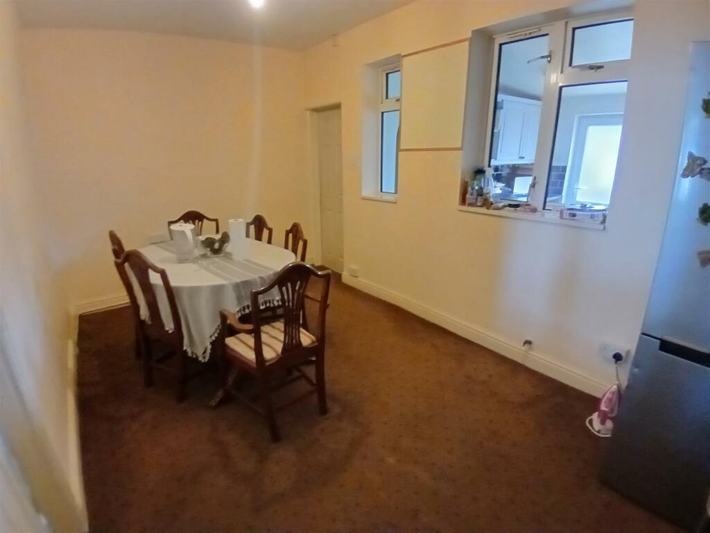 Additional image 5 of Bulkington Road, Bedworth