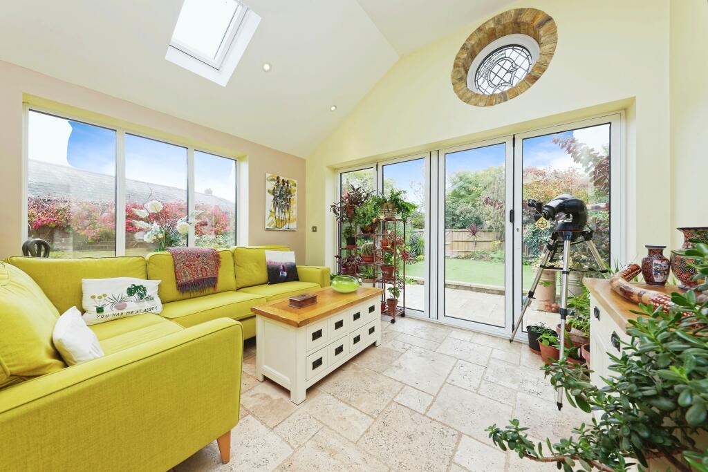 Additional image 6 of Dent-de-lion Court, Margate, CT9