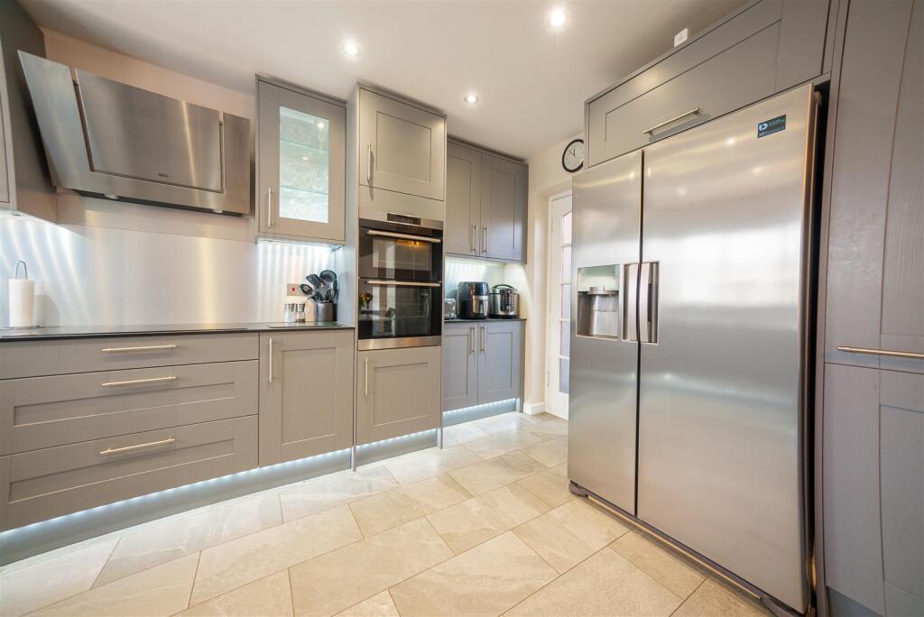 Additional image 6 of Bigbury Close, Styvechale, Coventry