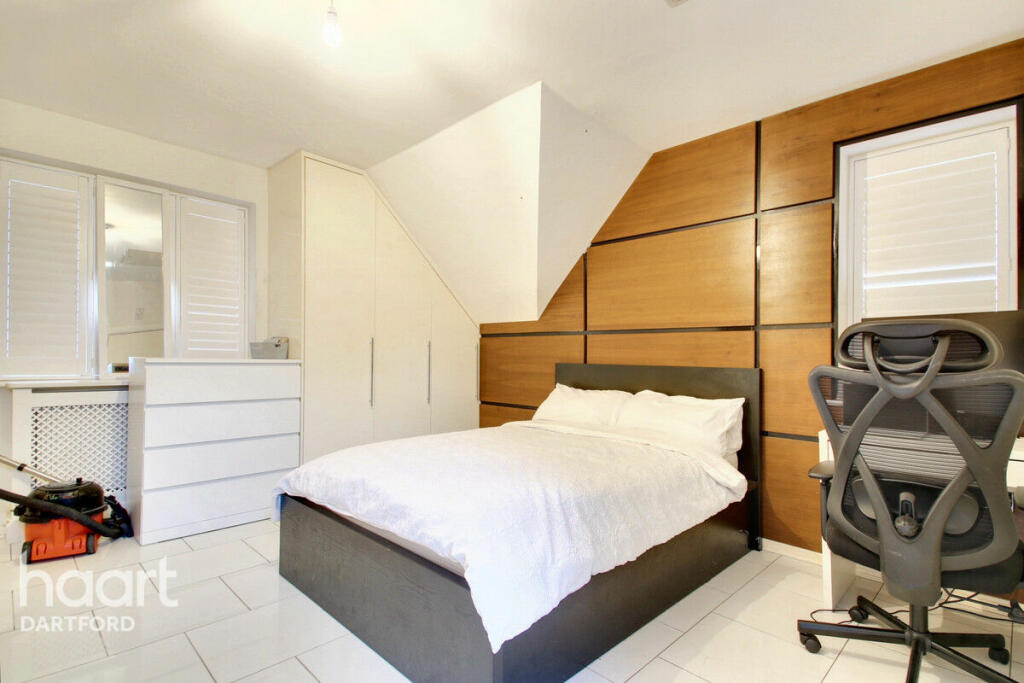 Additional image 5 of Martin Drive, Dartford