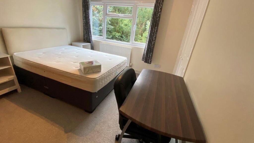 Additional image 10 of Hawe Close, Canterbury Ref - 3197