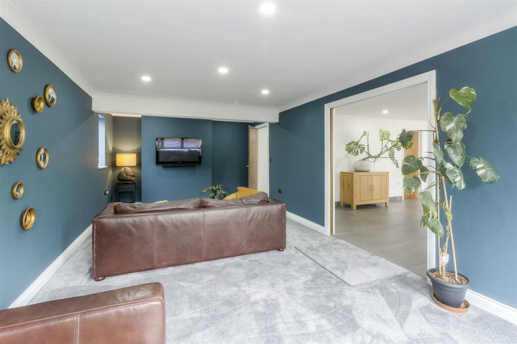 Additional image 9 of 6 Shilton Lane, Bulkington, CV12