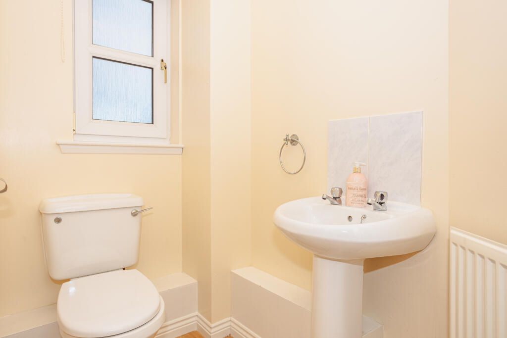 Additional image 12 of Bradford Gardens, Dumfries, DG2