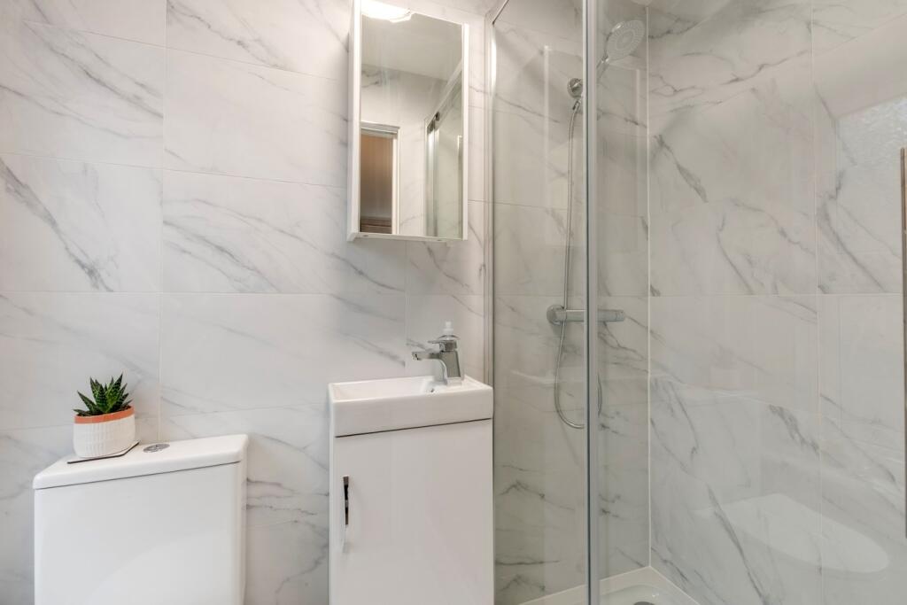 Additional image 8 of Longlands Park Crescent, Sidcup, DA15