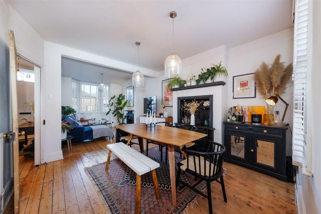 Additional image 19 of Heathcote Road, Whitnash, Leamington Spa