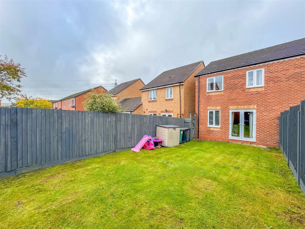 Additional image 19 of Cygnet Avenue, Nuneaton