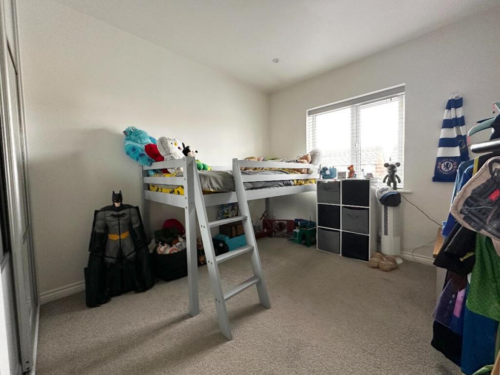 Additional image 15 of Priors Grove Close, Chase Meadow, Warwick