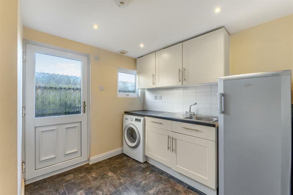 Additional image 10 of Rugby, Broadwell,