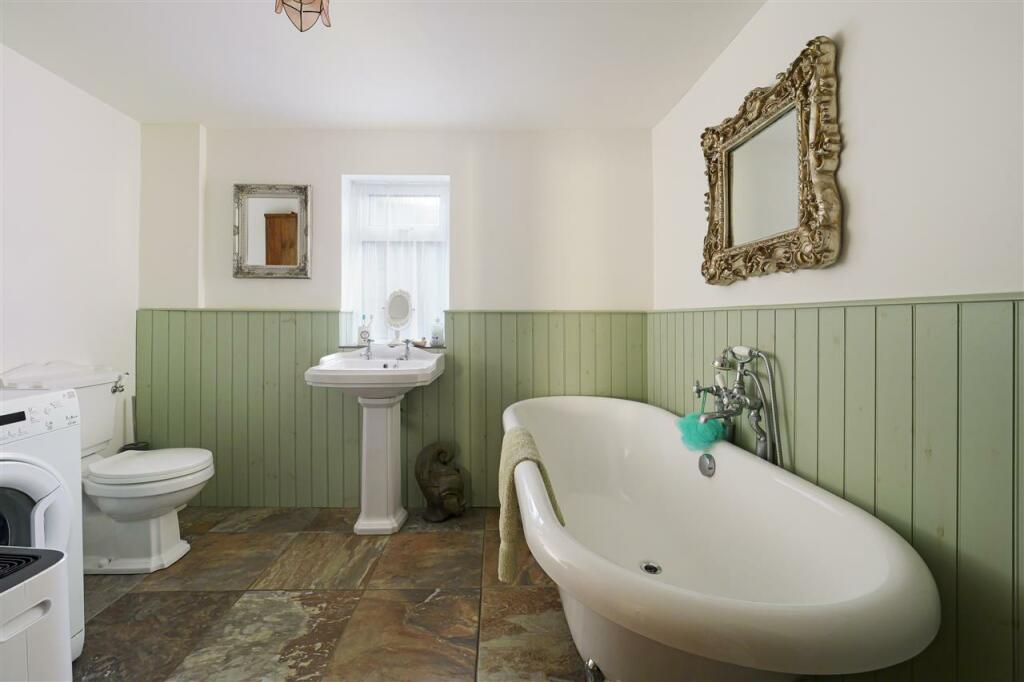 Additional image 11 of Shalmsford Street, Chartham