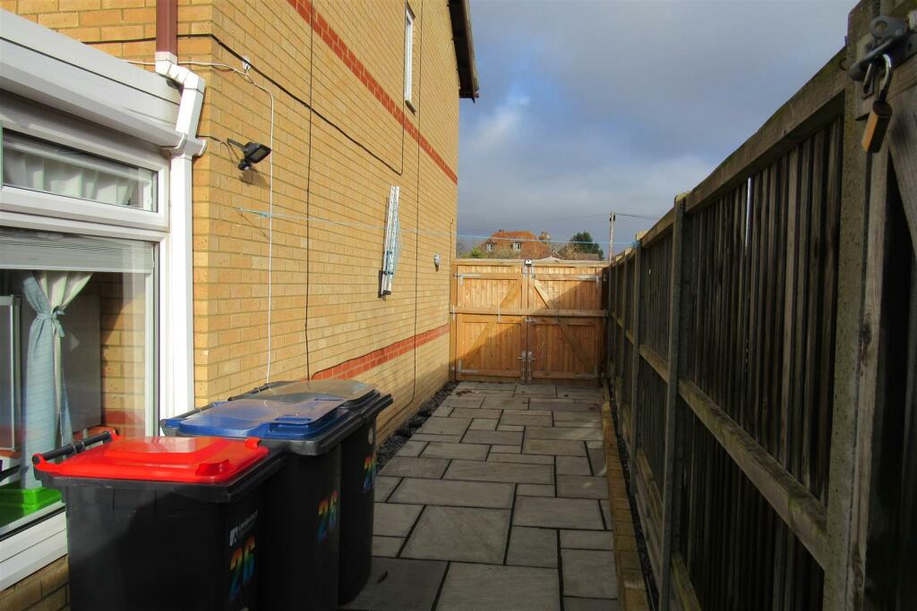 Additional image 12 of Honeysuckle Way, Herne Bay